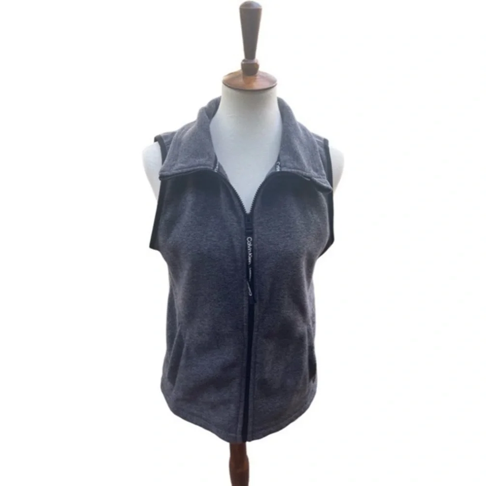 Calvin Klein gray fleece Performance Vest